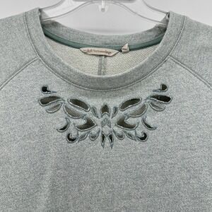 Soft Surroundings Green Embroidered Sweatshirt Long Sleeve‎ Crew Neck Zipper XL